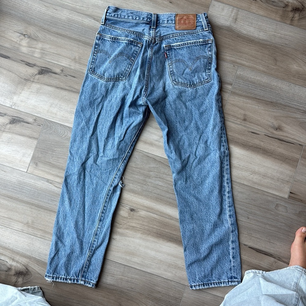 Levi’s mid rise loose straight dark wash jeans size 26 - Picture 3 of 6